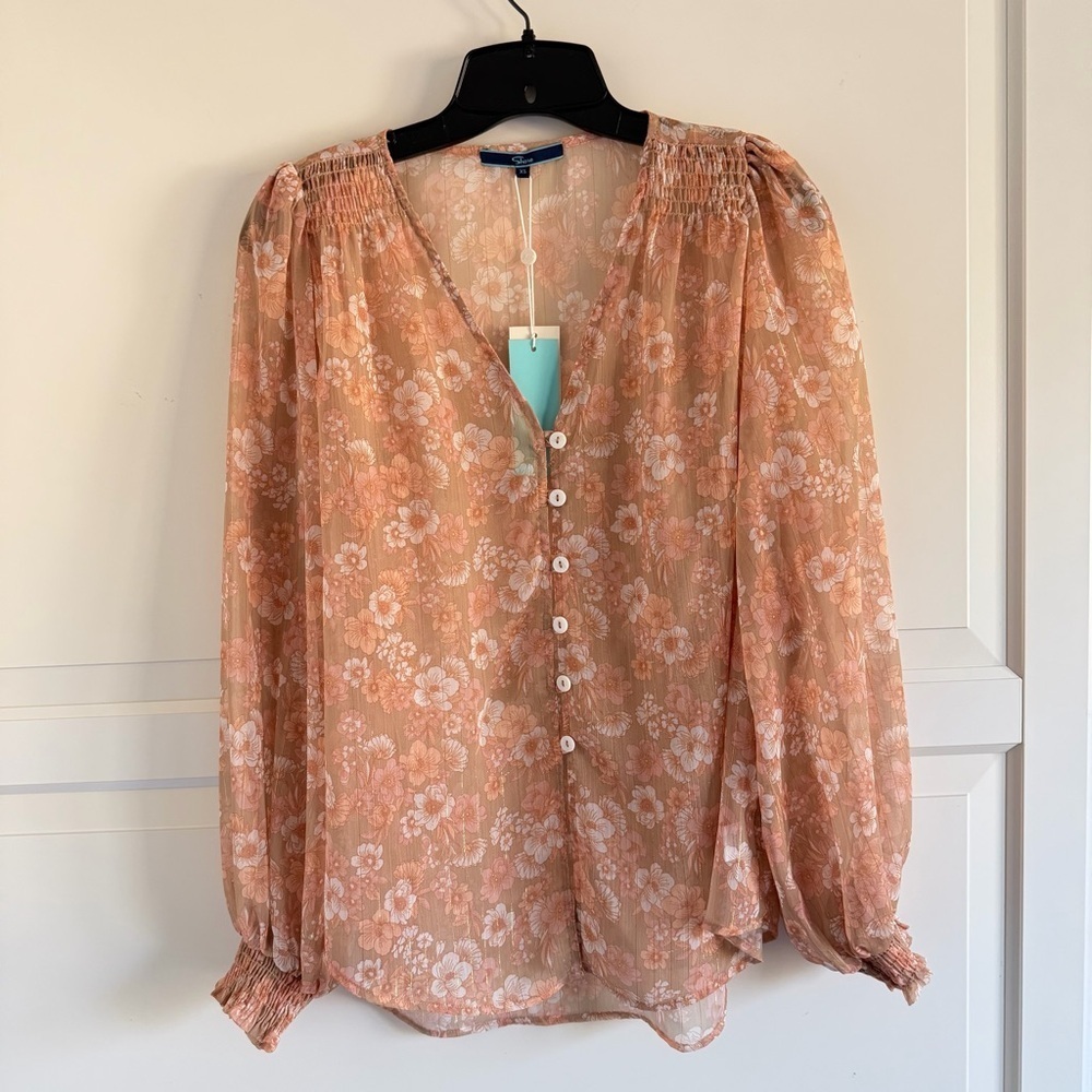 NEW Shore Orange Floral Smocked Bell Sleeve Blouse Size XS 41601